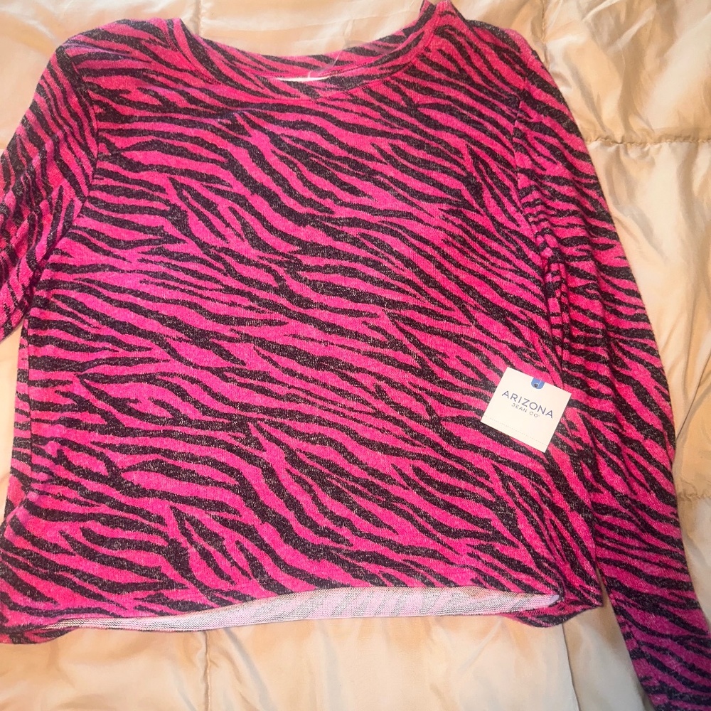 Brand new Arizona long sleeve pink shirt